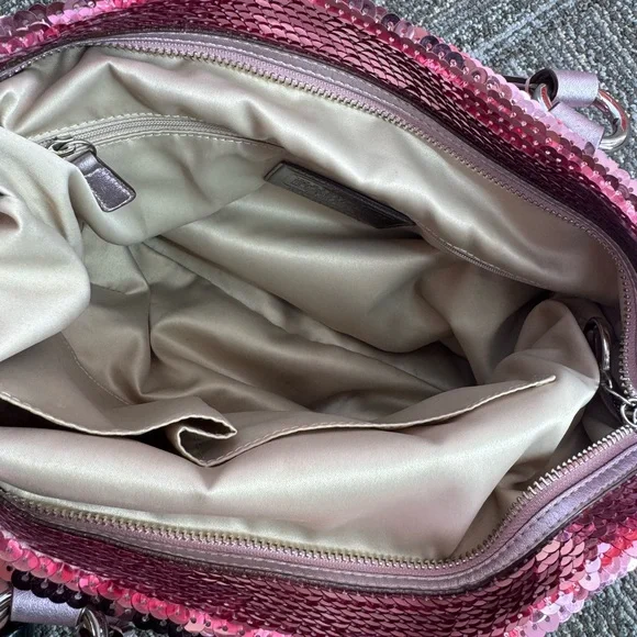 COACH POPPY RARE Limited Edition Sequin pink bag - Picture 6 of 8